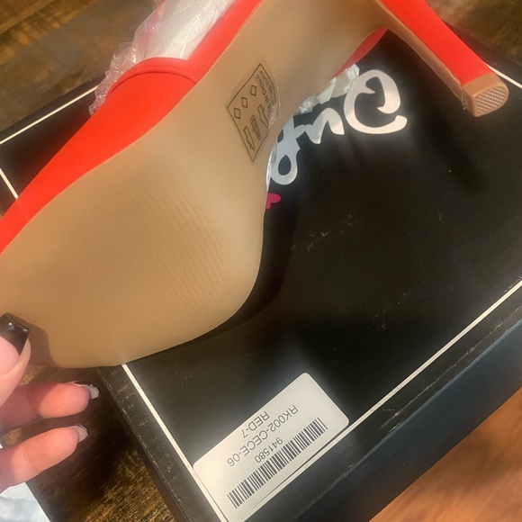 Qupid brand red high heels size 7 🔥🔥🔥 - Picture 5 of 6